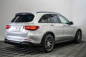 https://vehicle-cdn.autoleague.cloud/17009_11018203_6.jpg