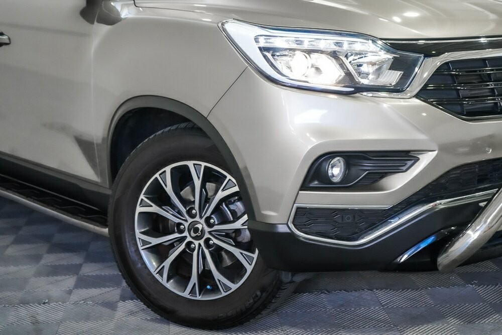 Ssangyong Rexton image 2