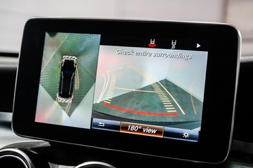 https://vehicle-cdn.autoleague.cloud/17009_11018213_15.jpg