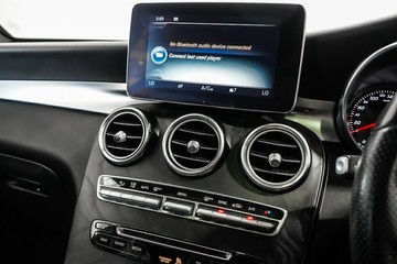 https://vehicle-cdn.autoleague.cloud/17009_11018213_16.jpg