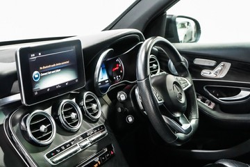 https://vehicle-cdn.autoleague.cloud/17009_11018213_19.jpg
