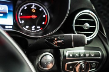 https://vehicle-cdn.autoleague.cloud/17009_11018213_21.jpg