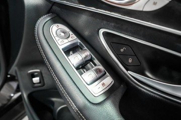 https://vehicle-cdn.autoleague.cloud/17009_11018213_24.jpg