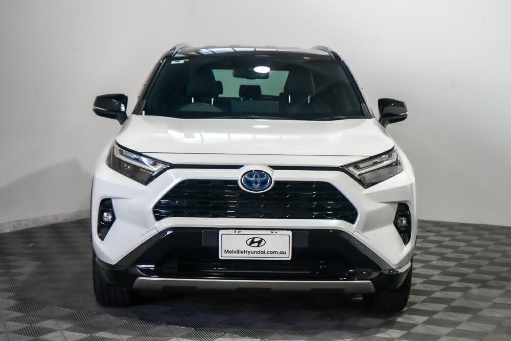 Toyota Rav4 image 3