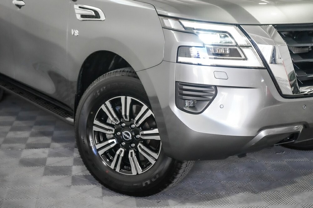 Nissan Patrol image 2