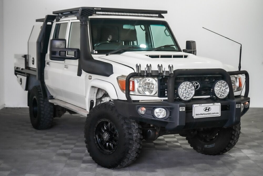 Toyota Landcruiser image 1
