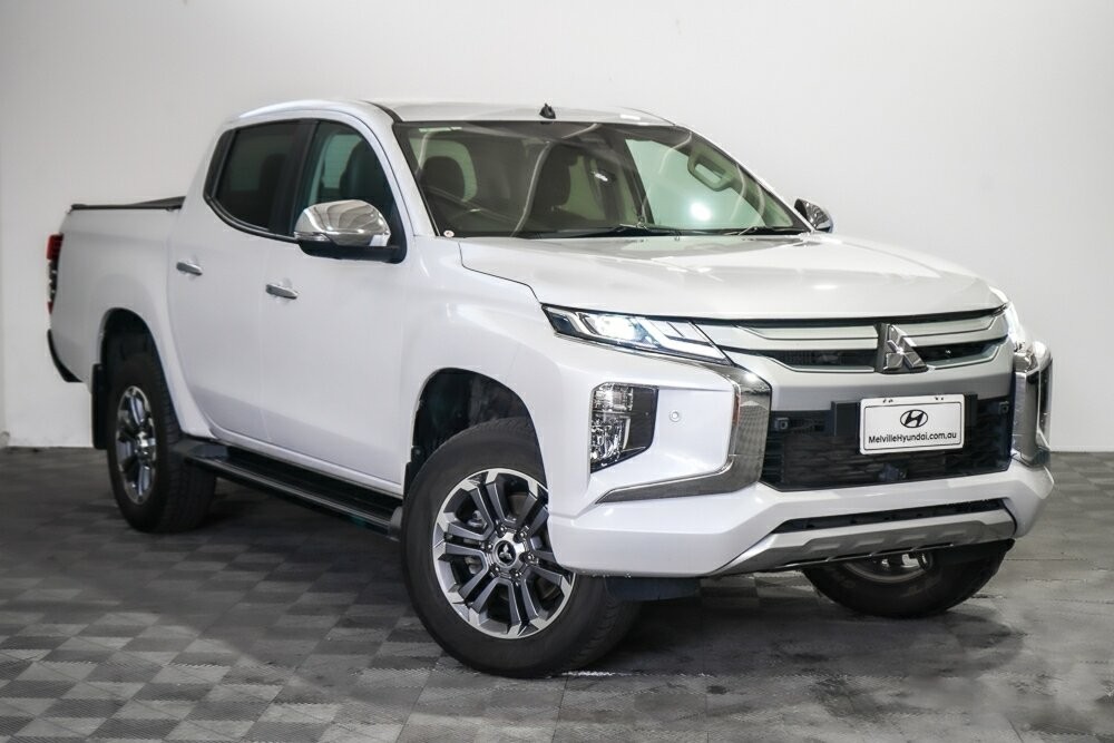 Mitsubishi Triton image 1