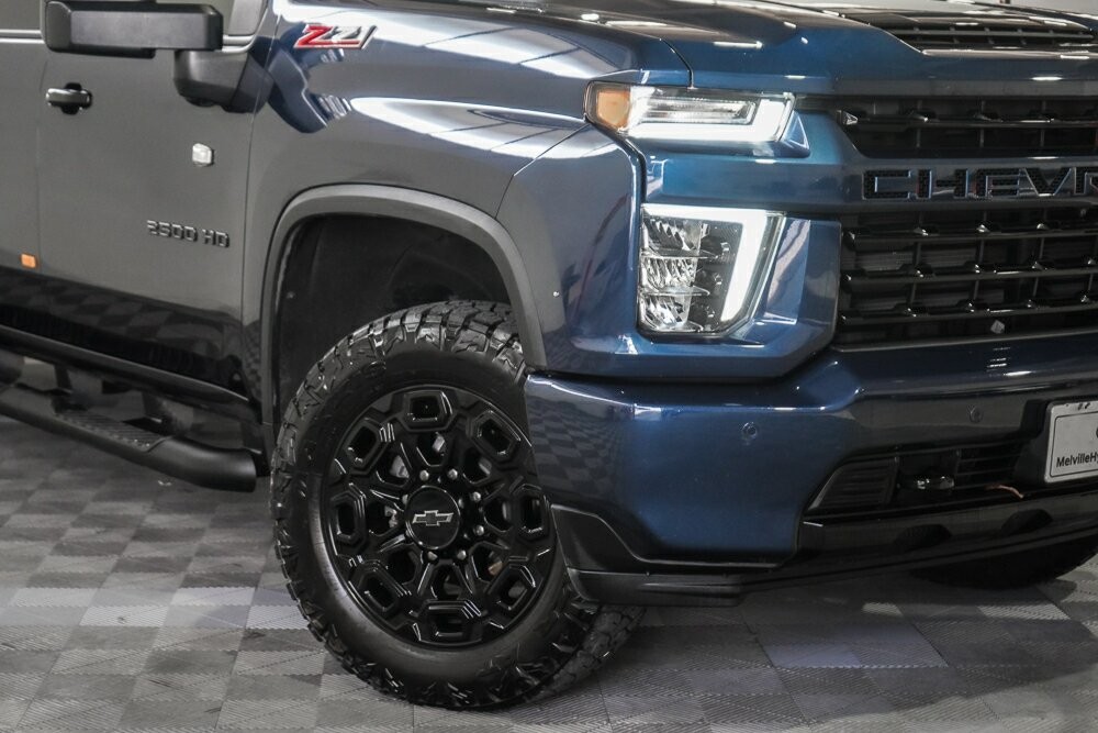 Chevrolet Silverado Hd image 2