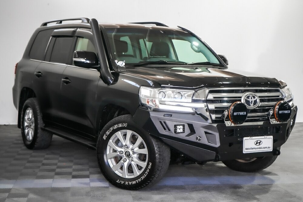 Toyota Landcruiser image 1