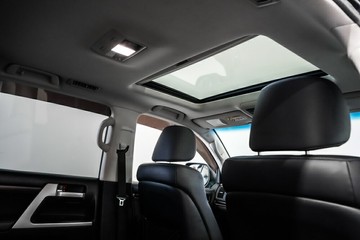 https://vehicle-cdn.autoleague.cloud/17009_11018268_20.jpg