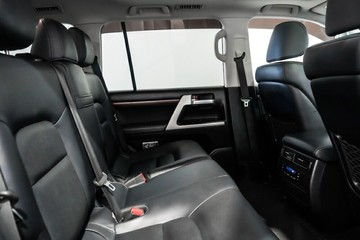https://vehicle-cdn.autoleague.cloud/17009_11018268_21.jpg