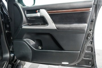 https://vehicle-cdn.autoleague.cloud/17009_11018268_25.jpg