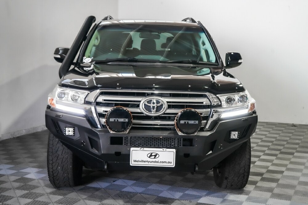 Toyota Landcruiser image 4