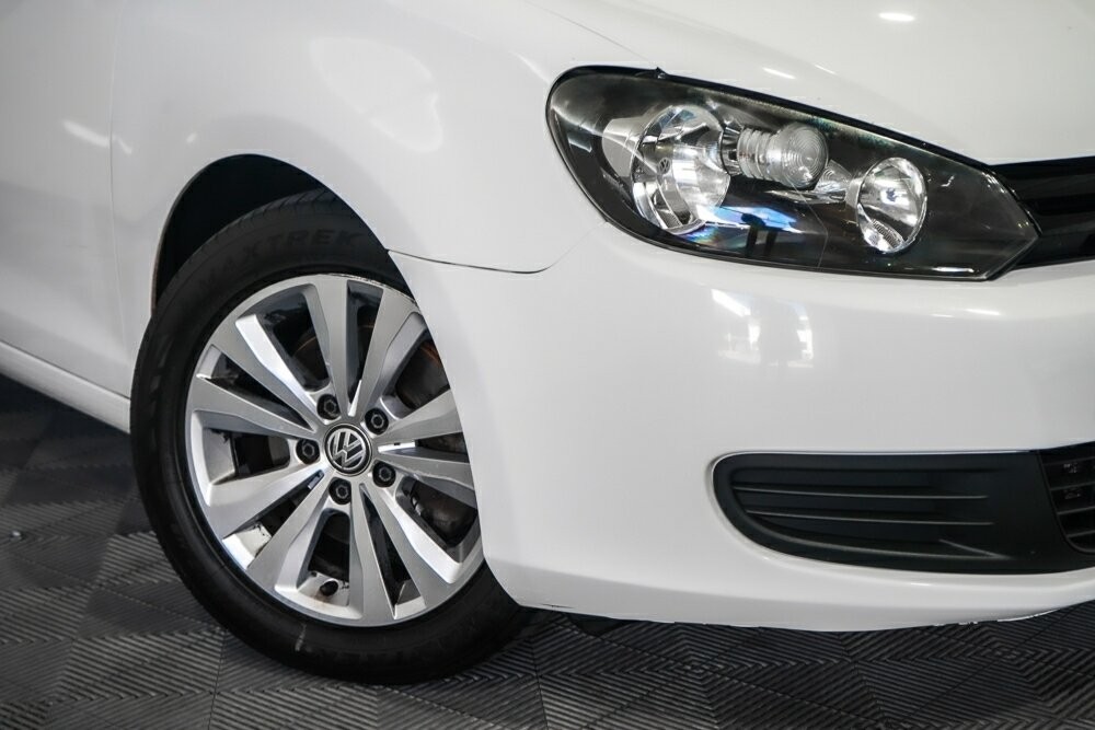 Volkswagen Golf image 2