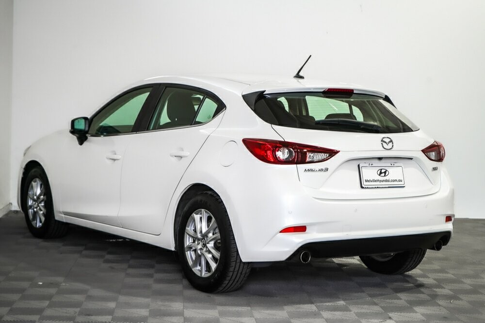 Mazda 3 image 4