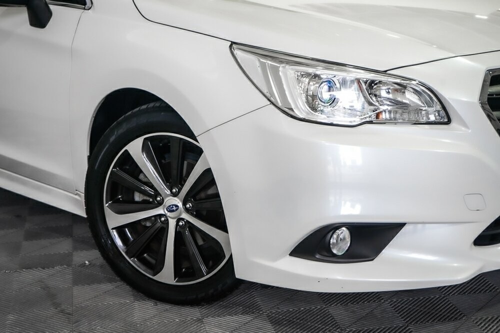 Subaru Liberty image 2