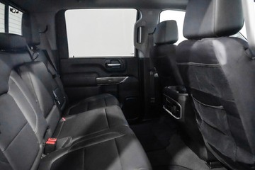 https://vehicle-cdn.autoleague.cloud/17009_11018292_19.jpg