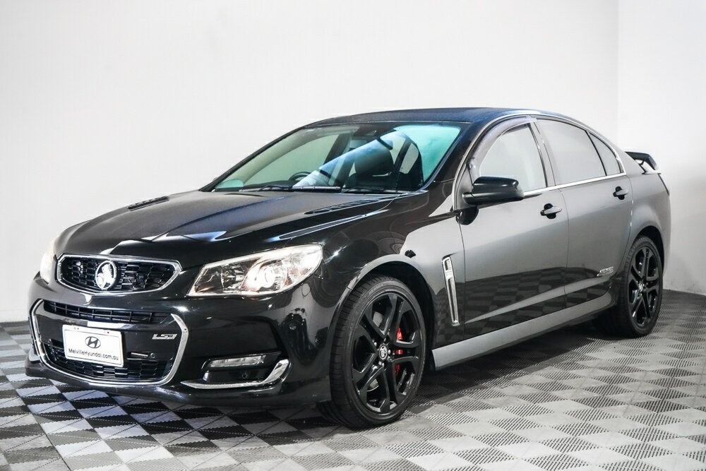 Holden Commodore image 4
