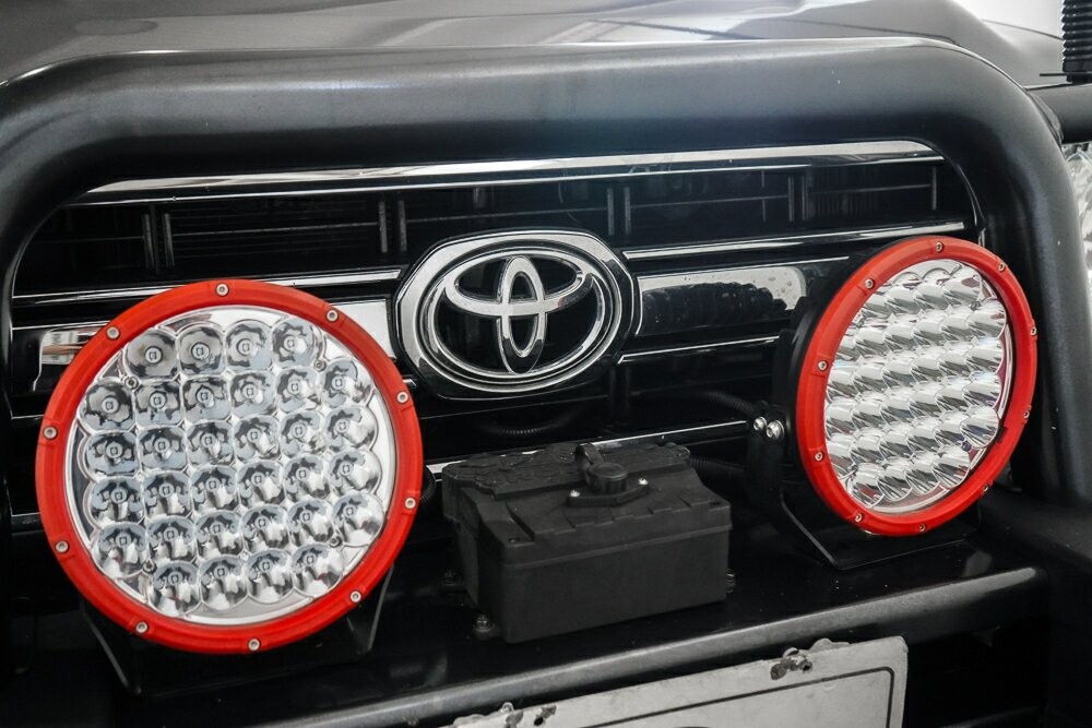 Toyota Landcruiser image 3