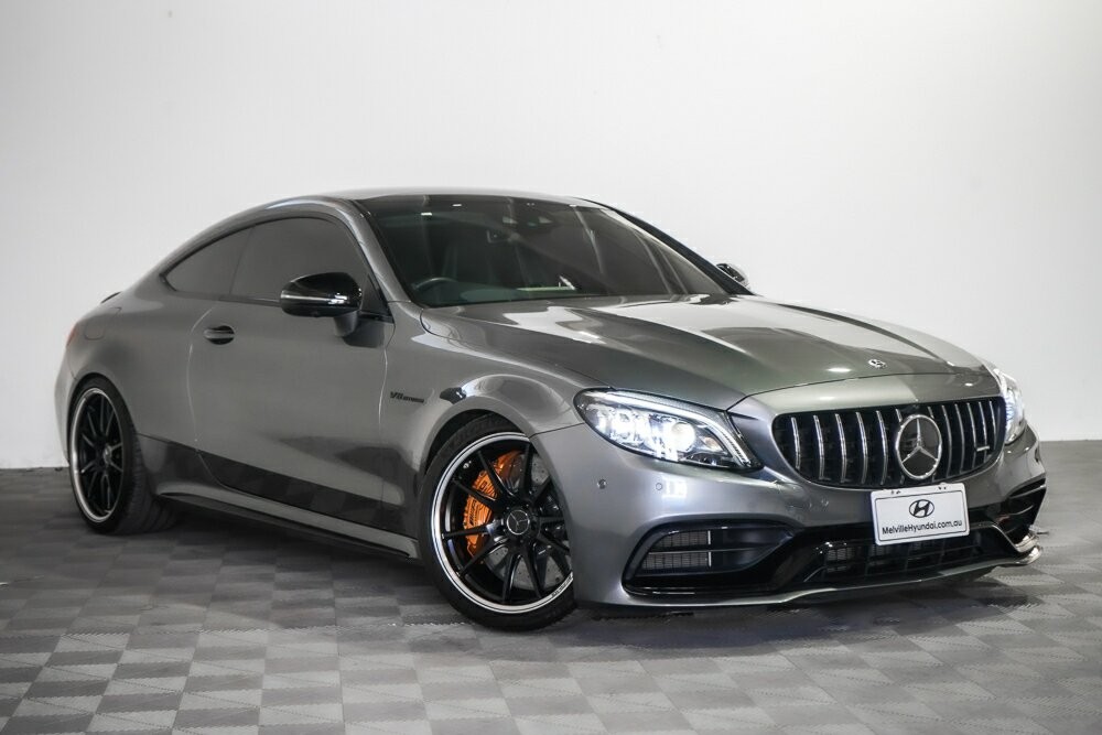 Mercedes Benz C-class image 2