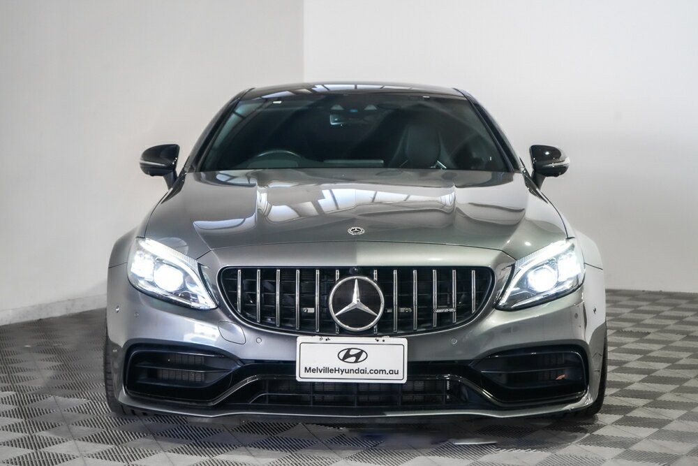 Mercedes Benz C-class image 4