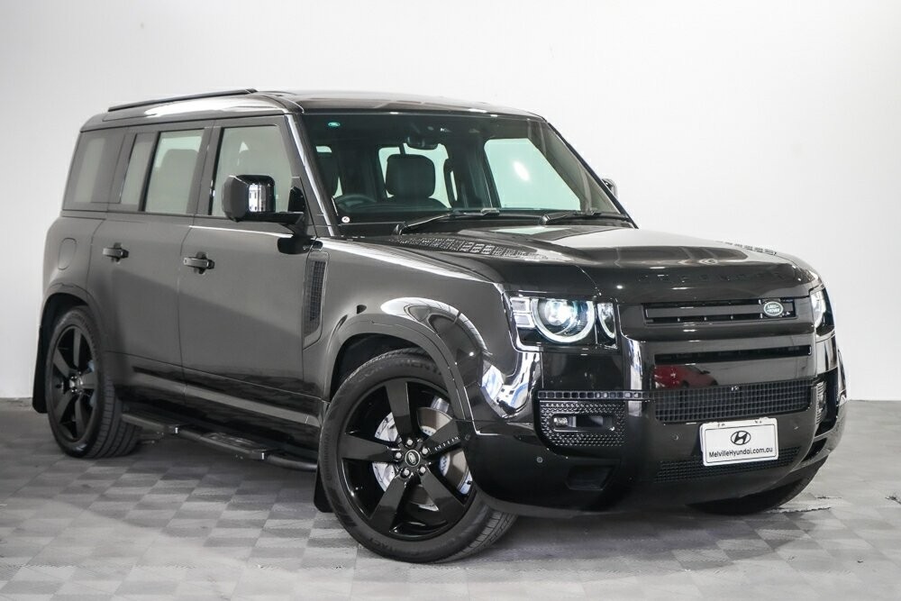 Land Rover Defender image 1