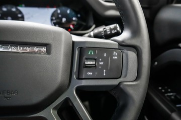 https://vehicle-cdn.autoleague.cloud/17009_11018301_15.jpg