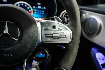 https://vehicle-cdn.autoleague.cloud/17009_11018302_13.jpg