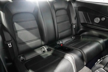 https://vehicle-cdn.autoleague.cloud/17009_11018302_18.jpg