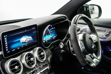 https://vehicle-cdn.autoleague.cloud/17009_11018302_19.jpg