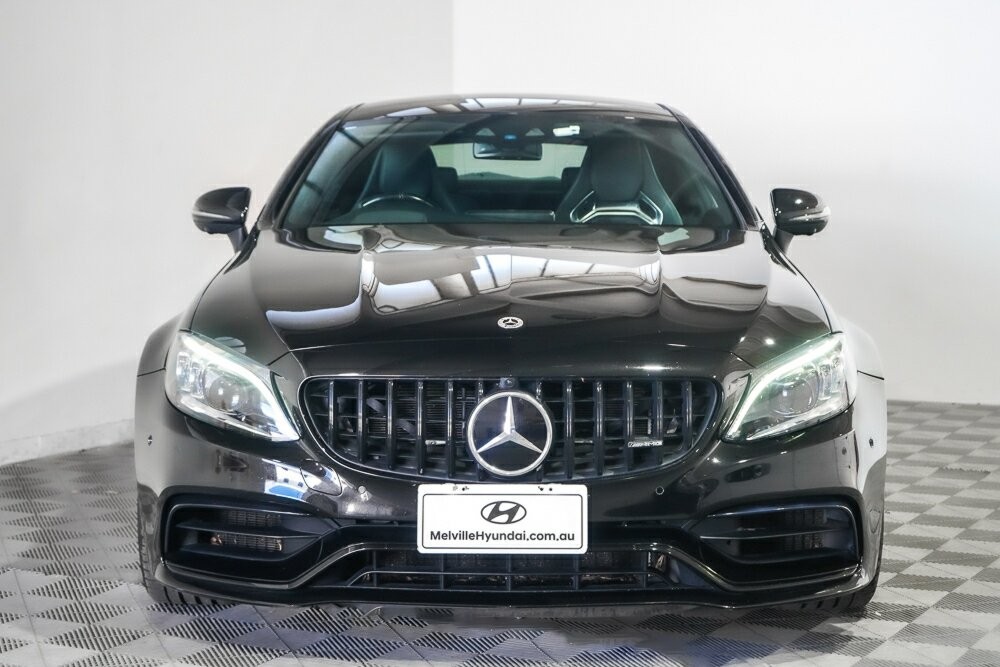 Mercedes Benz C-class image 2