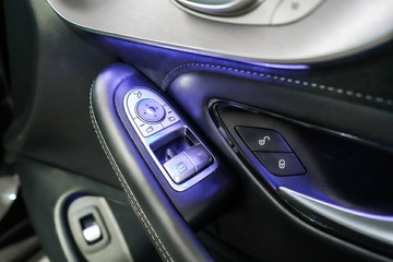 https://vehicle-cdn.autoleague.cloud/17009_11018302_26.jpg