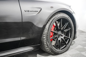 https://vehicle-cdn.autoleague.cloud/17009_11018302_6.jpg