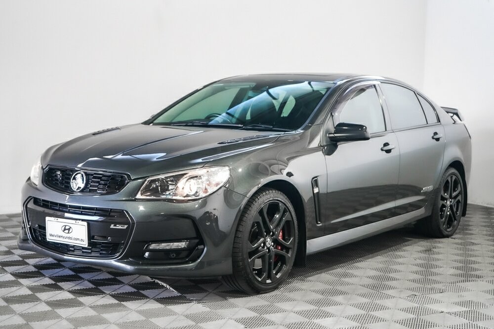 Holden Commodore image 4