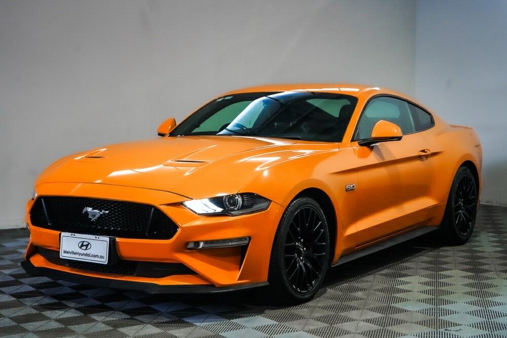Ford Mustang image 4