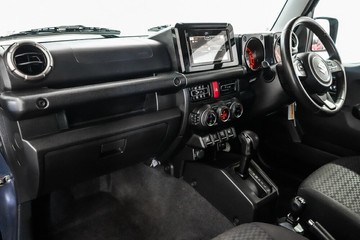 https://vehicle-cdn.autoleague.cloud/17009_11018362_10.jpg