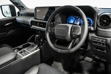 https://vehicle-cdn.autoleague.cloud/17009_11018366_12.jpg