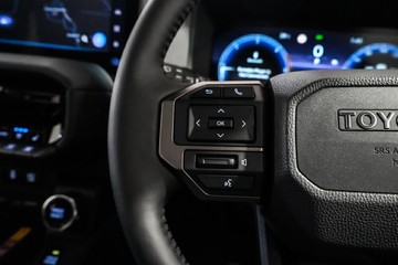 https://vehicle-cdn.autoleague.cloud/17009_11018366_13.jpg