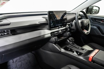 https://vehicle-cdn.autoleague.cloud/17009_11018367_10.jpg