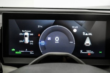 https://vehicle-cdn.autoleague.cloud/17009_11018367_14.jpg