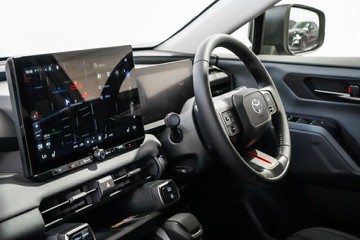 https://vehicle-cdn.autoleague.cloud/17009_11018367_20.jpg