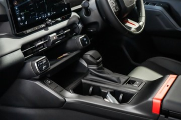 https://vehicle-cdn.autoleague.cloud/17009_11018367_21.jpg