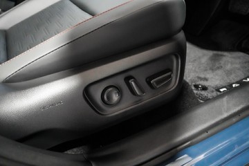 https://vehicle-cdn.autoleague.cloud/17009_11018367_22.jpg