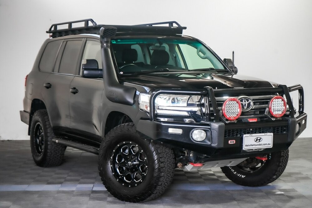 Toyota Landcruiser image 1