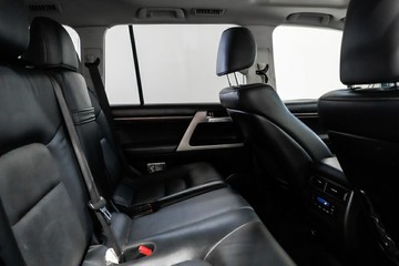 https://vehicle-cdn.autoleague.cloud/17009_11018370_18.jpg