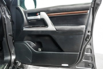 https://vehicle-cdn.autoleague.cloud/17009_11018370_21.jpg