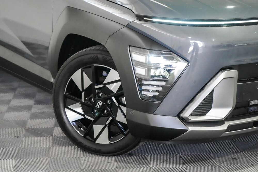 Hyundai Kona image 2