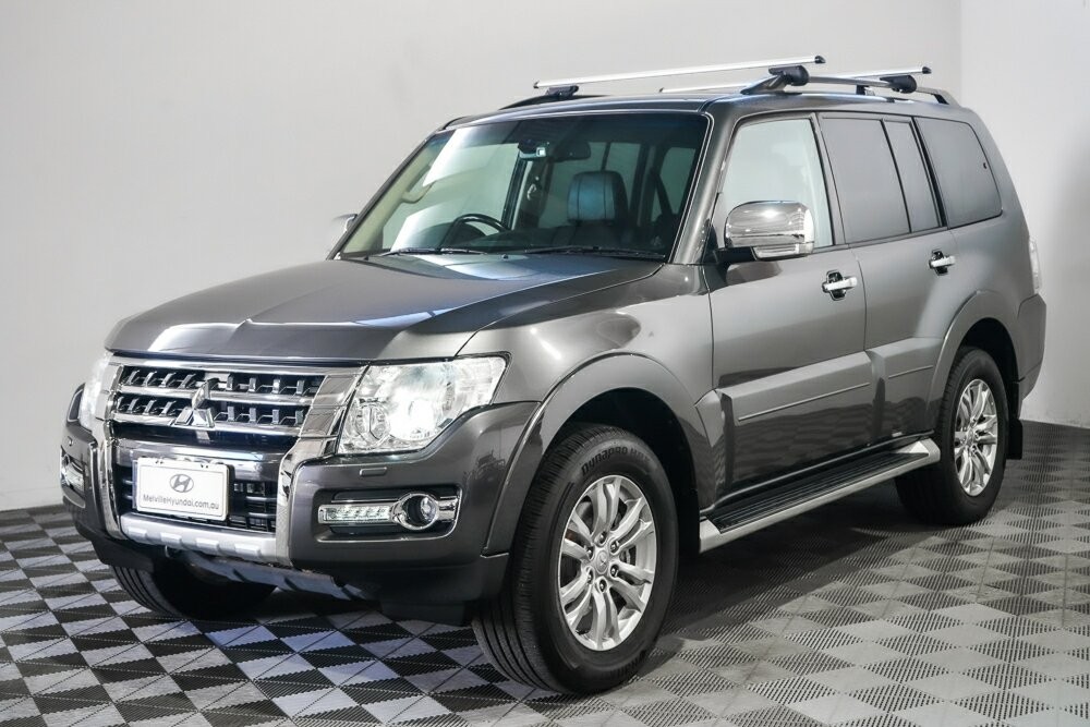 Mitsubishi Pajero image 3