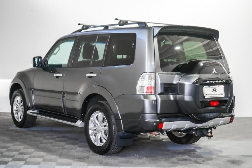 Mitsubishi Pajero image 4