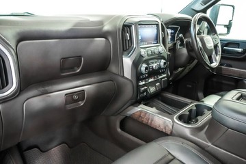 https://vehicle-cdn.autoleague.cloud/17009_11018410_10.jpg